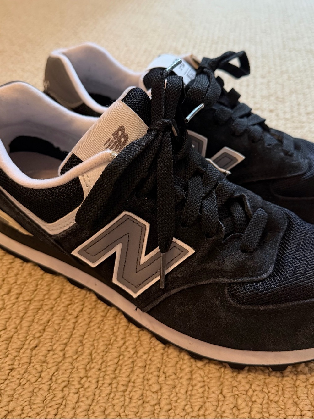 New Balance 574 Black Noir Grey U574SBG Size 8.5 - Picture 8 of 11